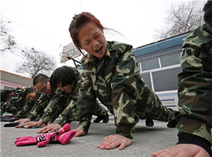 叛逆女孩子怎样选择叛逆孩子特训学校