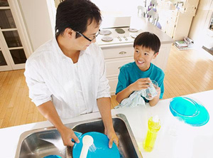 抽烟喝酒还打架, 家有叛逆孩子，这4招你试过没？