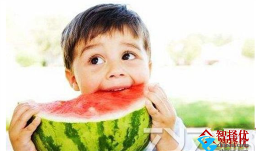 暑期该不该给幼儿园的孩子报暑假兴趣班？