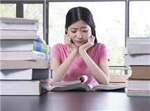  为什么孩子成绩下降了就不愿意上学了