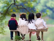 掌握六项交友原则，帮助孩子告别性格孤僻的世界