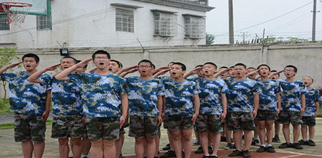 云南大理言行问题少年军事管理学校