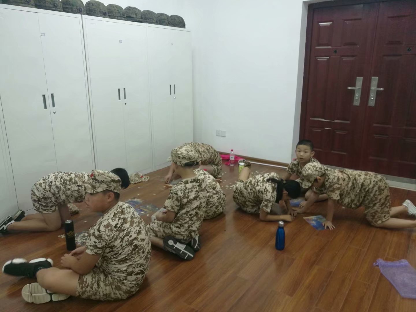 山东东营戒网瘾学校：表扬和鼓励才能让孩子变得更优秀