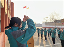 淄博德志管教青少年学校 周四课外感恩教育