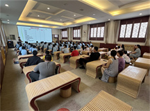 十六岁男孩叛逆骂父母，管不住的孩子怎么办