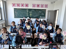 爱玩手机的孩子可以送到全封闭式学校去吗，家长一定要拎拎清楚