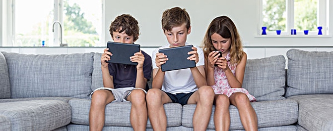 父母 你知道沉迷网络对孩子主要有哪些负面影响吗
