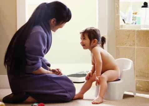 宝宝小便后绝不能用的三种卫生纸－妈妈