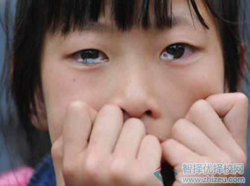 缺乏家庭温暖的孩子怎么办？/
