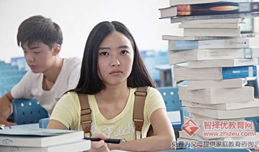 学习上付出与回报不对等让中学生产生厌学情绪.jpg
