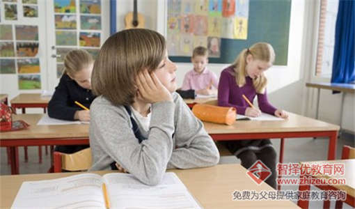 家庭富裕的孩子出现厌学情绪怎样提高学习动力.jpg