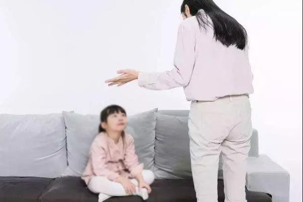 孩子不愿意听父母的话怎么办？.jpg