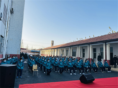 天桥区叛逆初中生学校吃住环境怎么样.jpg